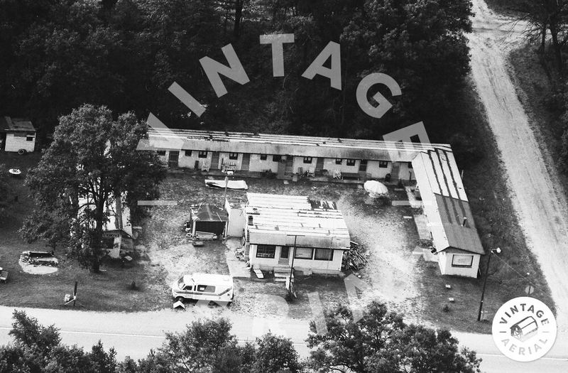 Undetermined Idlewild Motel - 1989 (newer photo)